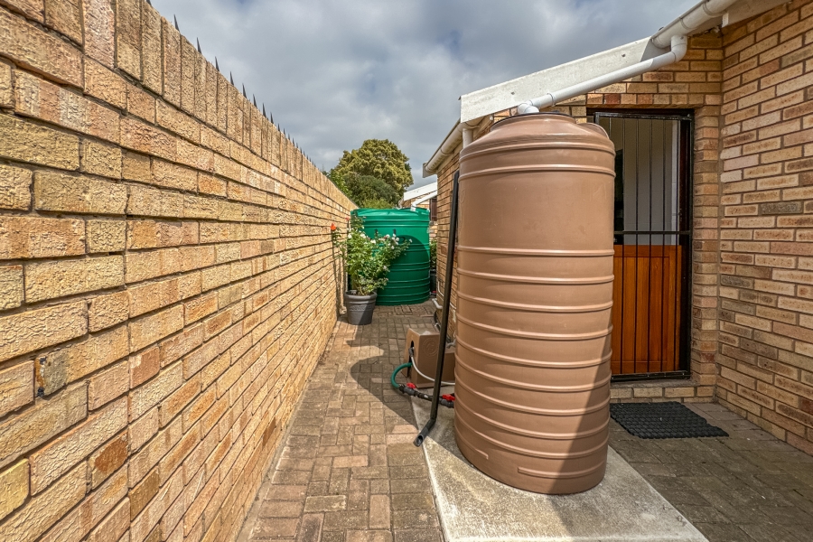 2 Bedroom Property for Sale in Newton Park Eastern Cape